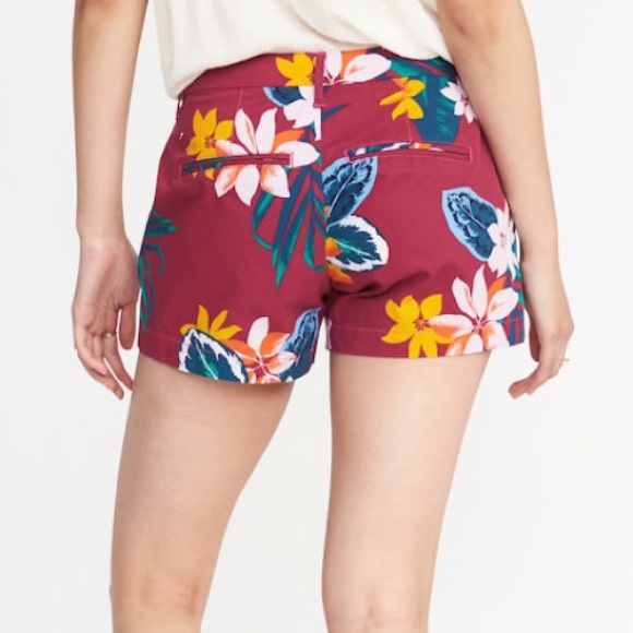 🌺Last 1!🌺size 10! NWT floral midrise shorts - Picture 2 of 4